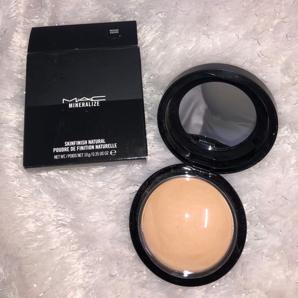 MAC Mineralized Skinfinish